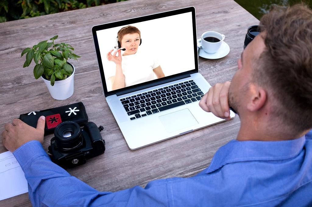 Customer Support Team